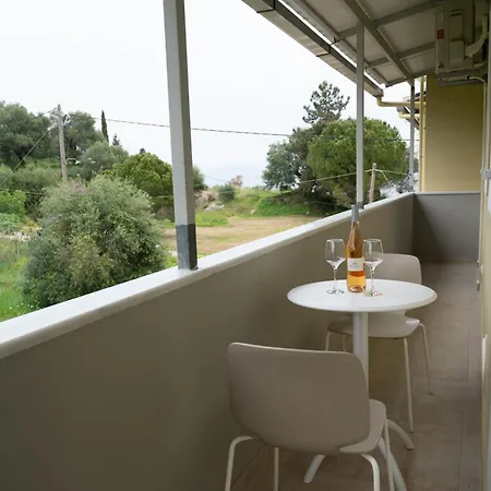 Ririka Homes Апартаменты Petriti (Corfu)