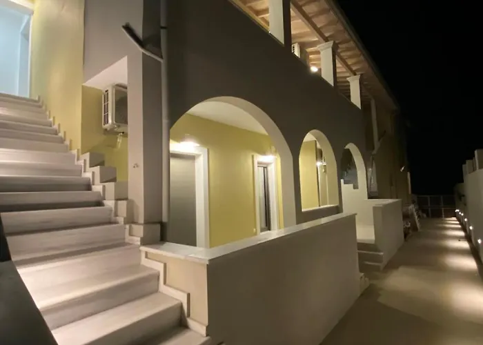 Ririka Homes Apartamento Petrití