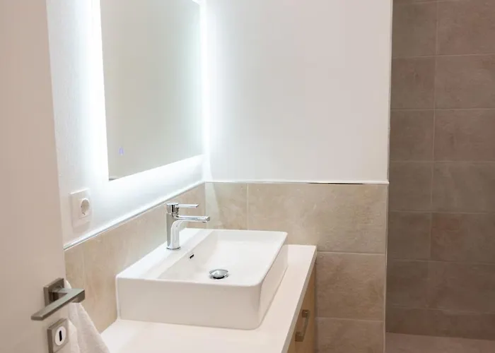 Ririka Homes Petrití